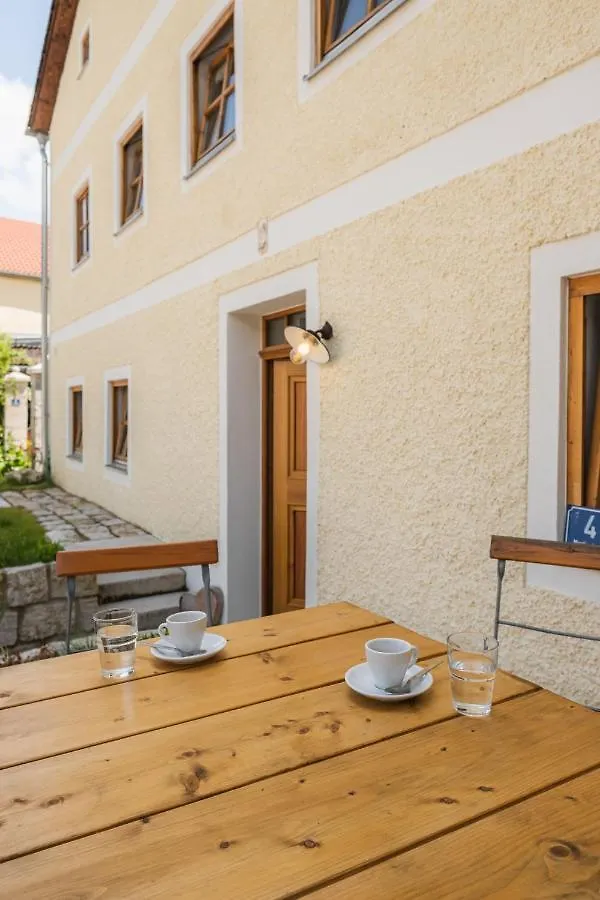 Ambiente & Comfort Im Historischen Anwesen Walting 公寓