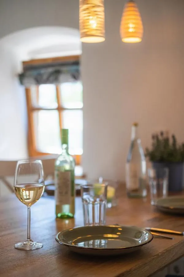 Ambiente & Comfort Im Historischen Anwesen Walting